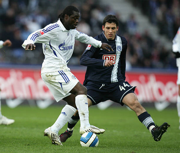 高高跃起 高高跃起